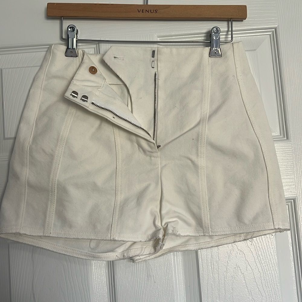 Like New Phillip Lim White Shorts - Size 0 - Excellent Condition